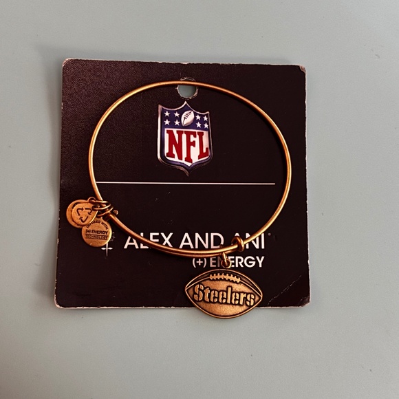 Alex and Ani Steelers Bracelet NWT - Picture 1 of 1
